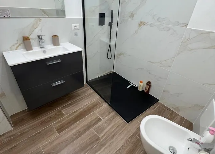 Fleo Sant'ignazio - Centro * בוסה