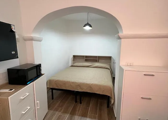 Fleo Sant'ignazio - Centro בוסה